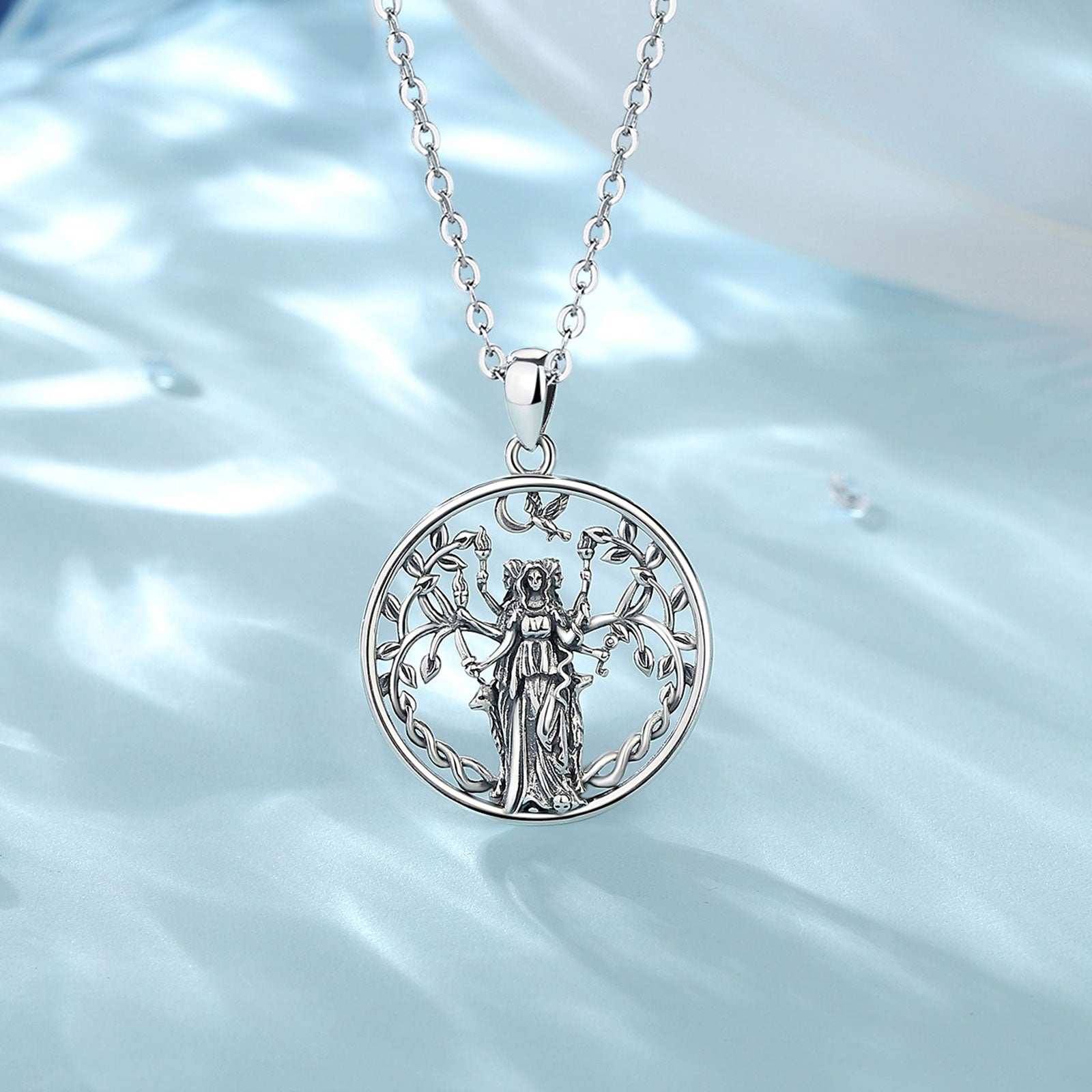 collier argent triple déesse | Sorcière Moderne