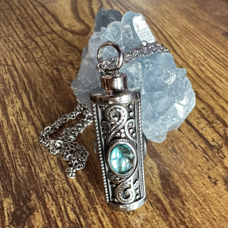 Charme celestine | Sorcière Moderne